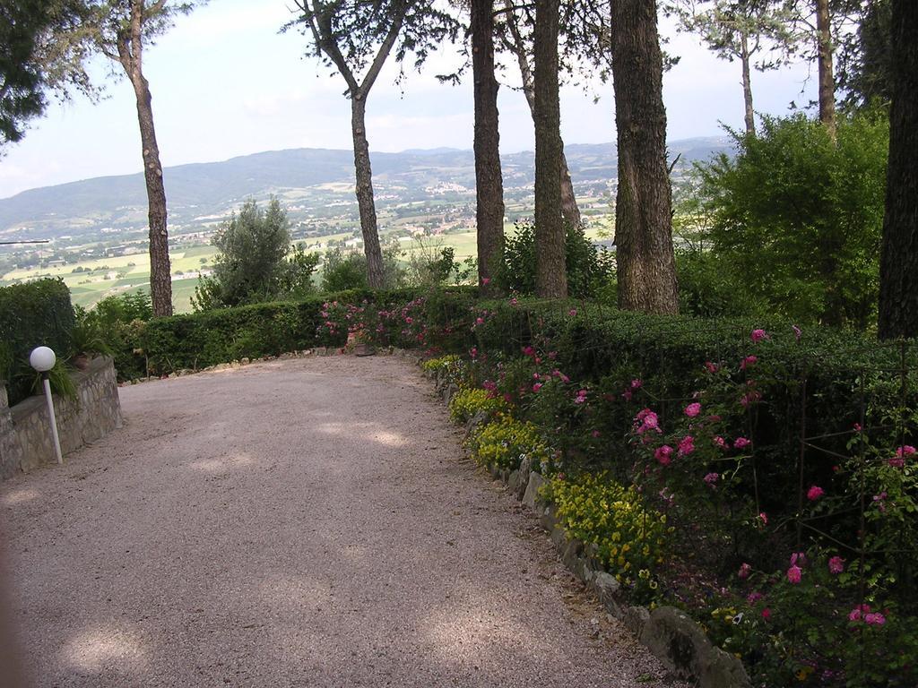 Casa Fiorita Bed & Breakfast Sant'Enea Eksteriør bilde